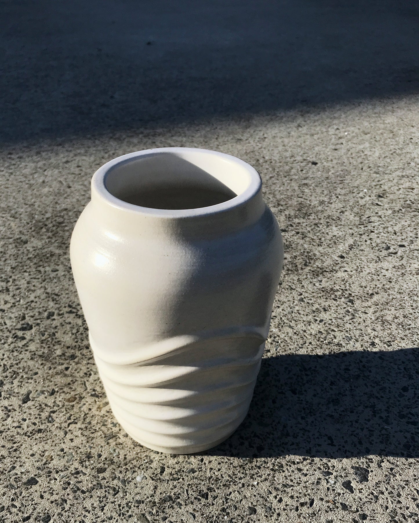 230810 - Ceramic Stoneware Vase #006