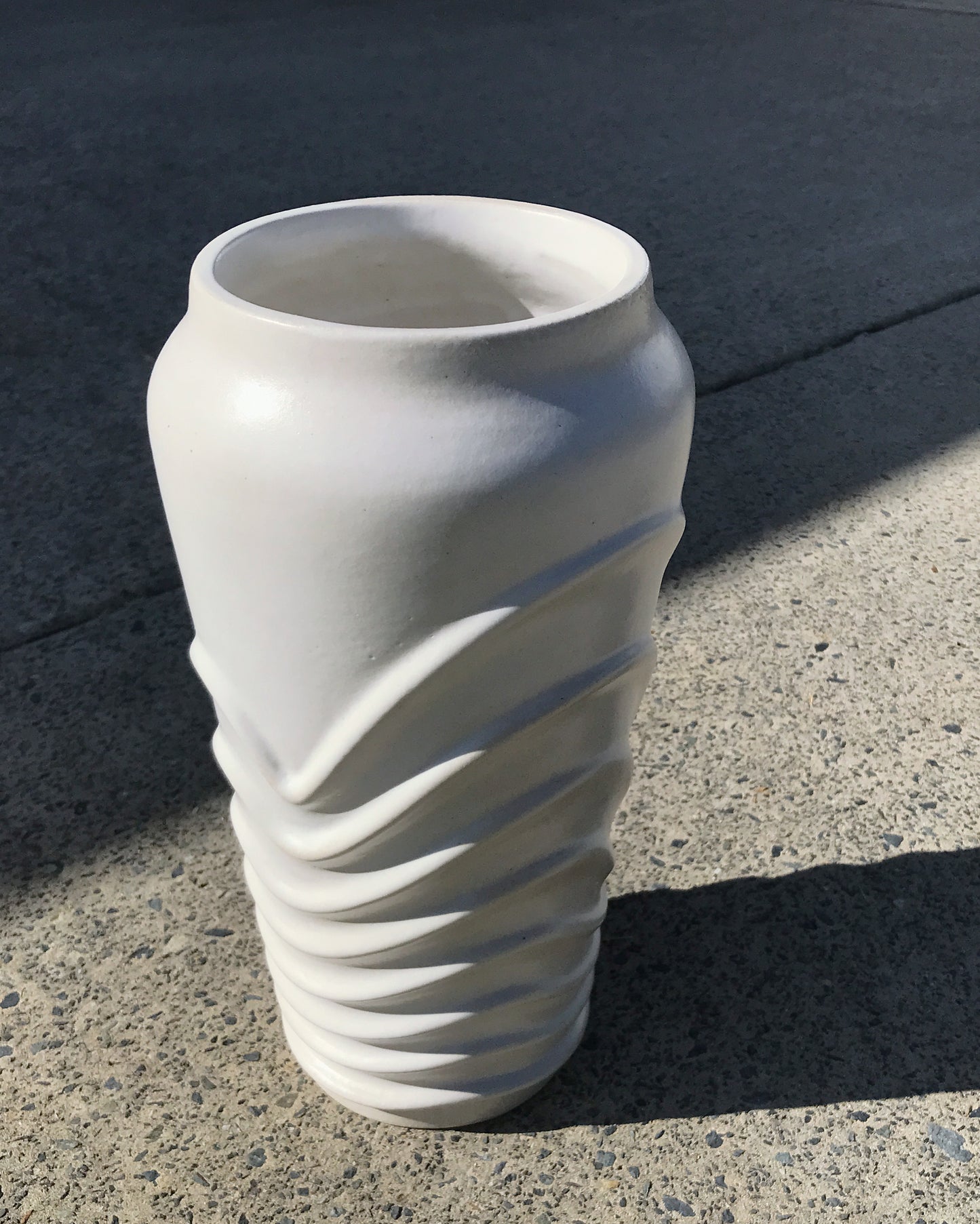 230901 - Ceramic Stoneware Vase #009