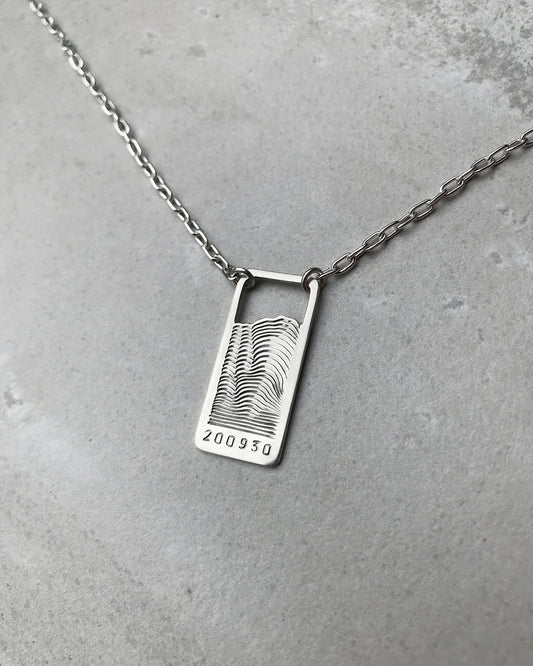 200930 - Hand Engraved Sterling Silver .925 Pendant