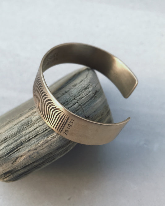201031-02 - Hand Engraved Brass Cuff