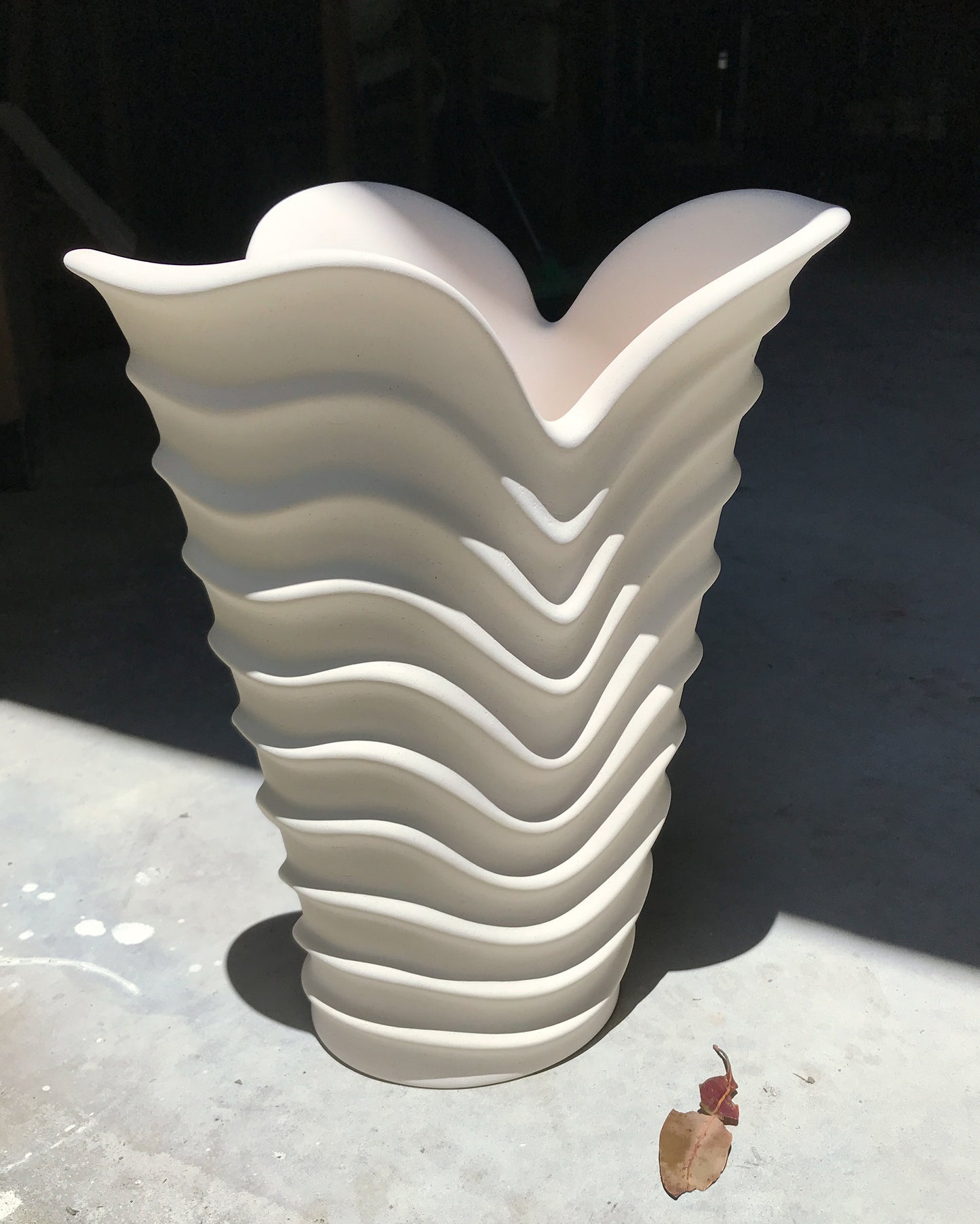 230905 - Ceramic Stoneware Vase #010
