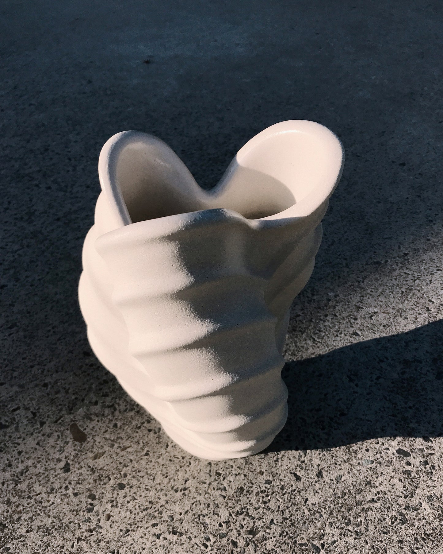 231015 - Ceramic Stoneware Vase #012